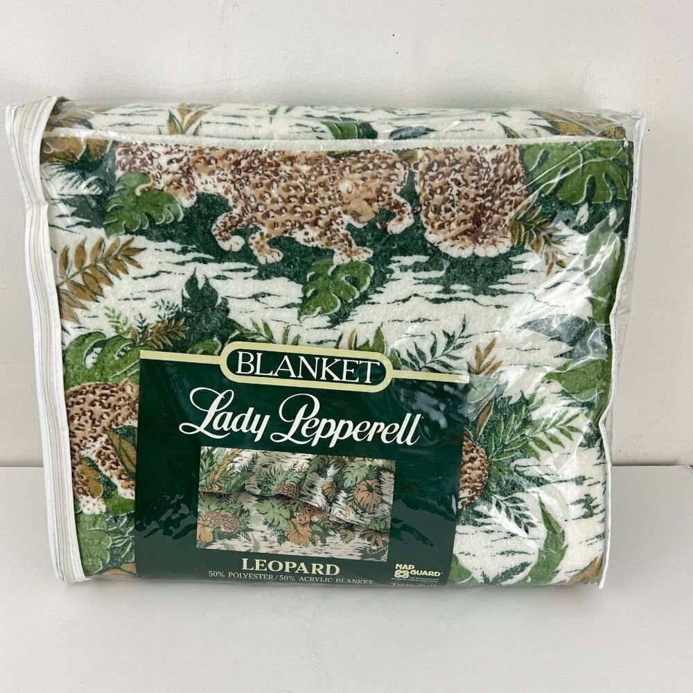 Vtg Lady Pepperell Blanket Leopard Print Twin/Full NOS Nap Guard